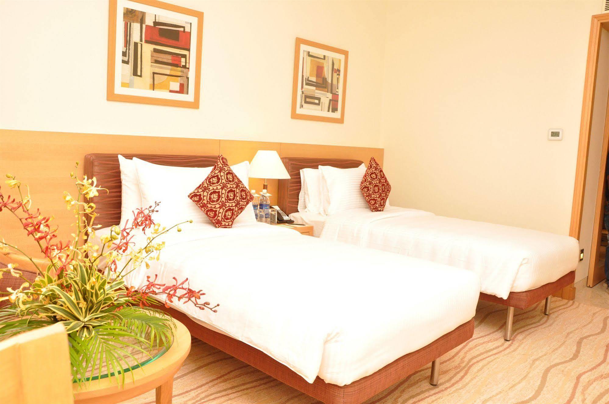 Accord Puducherry Luaran gambar